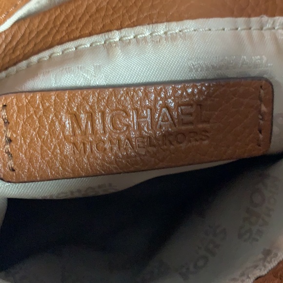 Michael Kors Fulton Cross Body Small Messenger - Picture 8 of 9